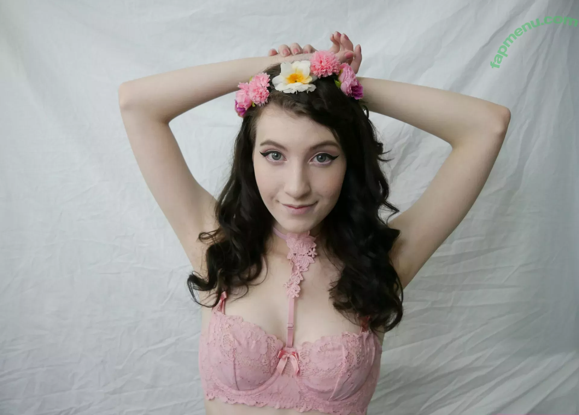 Elizabeth Reed nude photo #0124 (KawaiiiKitten / KawaiiiKitty / elizabethreed / hi_its_elizabeth_reed)