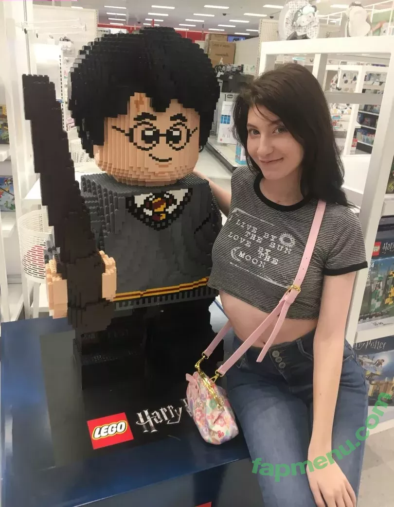 Elizabeth Reed nude photo #0519 (KawaiiiKitten / KawaiiiKitty / elizabethreed / hi_its_elizabeth_reed)