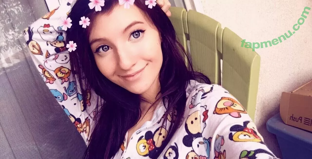 Elizabeth Reed nude photo #0993 (KawaiiiKitten / KawaiiiKitty / elizabethreed / hi_its_elizabeth_reed)