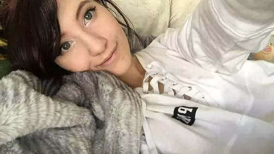 Elizabeth Reed / KawaiiiKitten / KawaiiiKitty / elizabethreed / hi_its_elizabeth_reed nude photo #1031