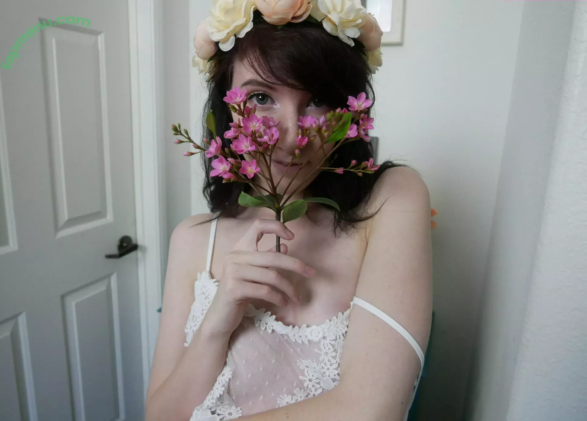 Elizabeth Reed nude photo #1056 (KawaiiiKitten / KawaiiiKitty / elizabethreed / hi_its_elizabeth_reed)