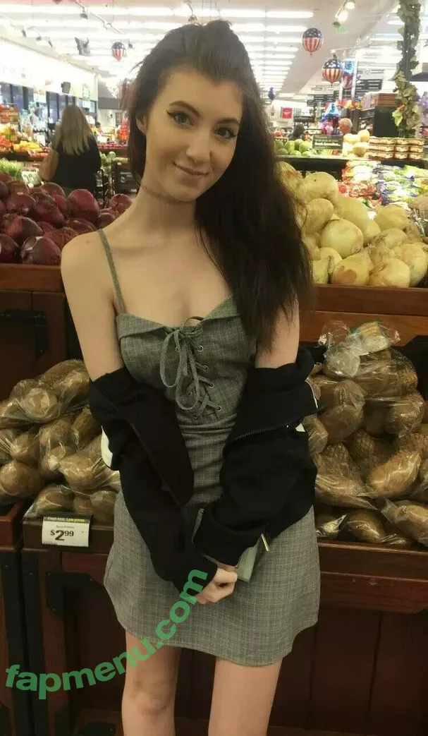 Elizabeth Reed nude photo #1152 (KawaiiiKitten / KawaiiiKitty / elizabethreed / hi_its_elizabeth_reed)