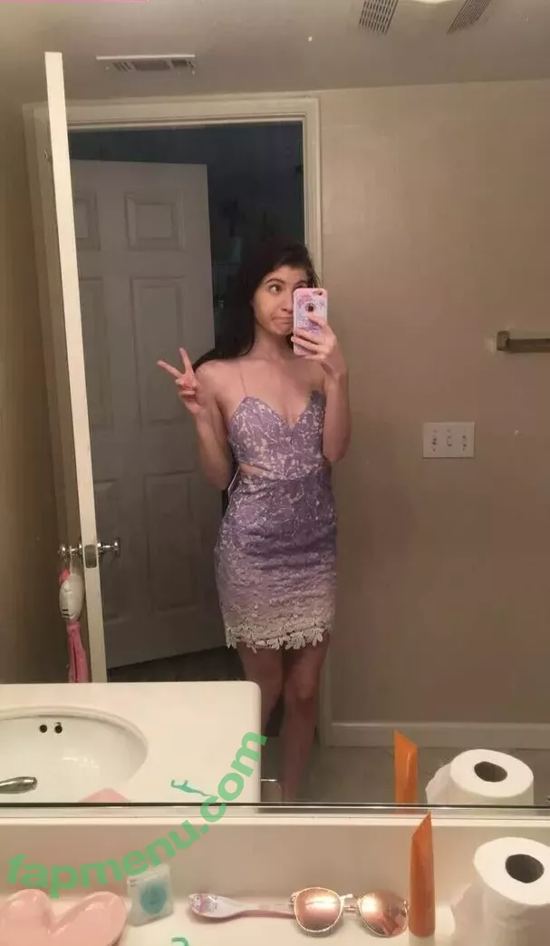 Elizabeth Reed nude photo #1162 (KawaiiiKitten / KawaiiiKitty / elizabethreed / hi_its_elizabeth_reed)