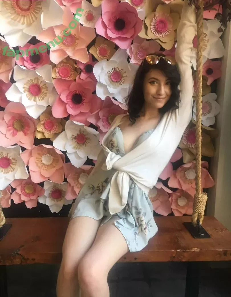 Elizabeth Reed nude photo #1178 (KawaiiiKitten / KawaiiiKitty / elizabethreed / hi_its_elizabeth_reed)