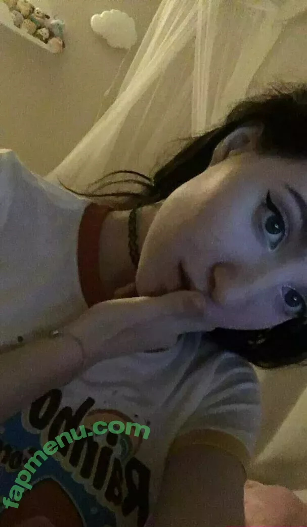 Elizabeth Reed nude photo #1195 (KawaiiiKitten / KawaiiiKitty / elizabethreed / hi_its_elizabeth_reed)