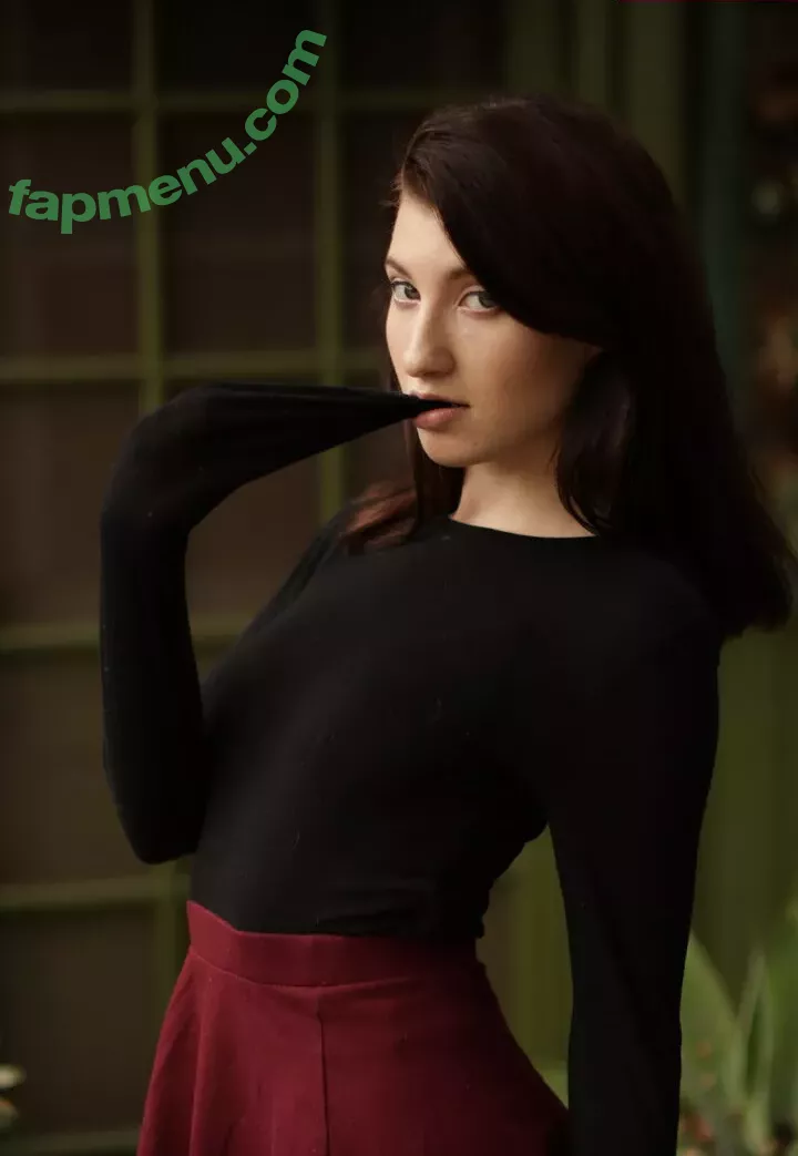 Elizabeth Reed nude photo #1256 (KawaiiiKitten / KawaiiiKitty / elizabethreed / hi_its_elizabeth_reed)