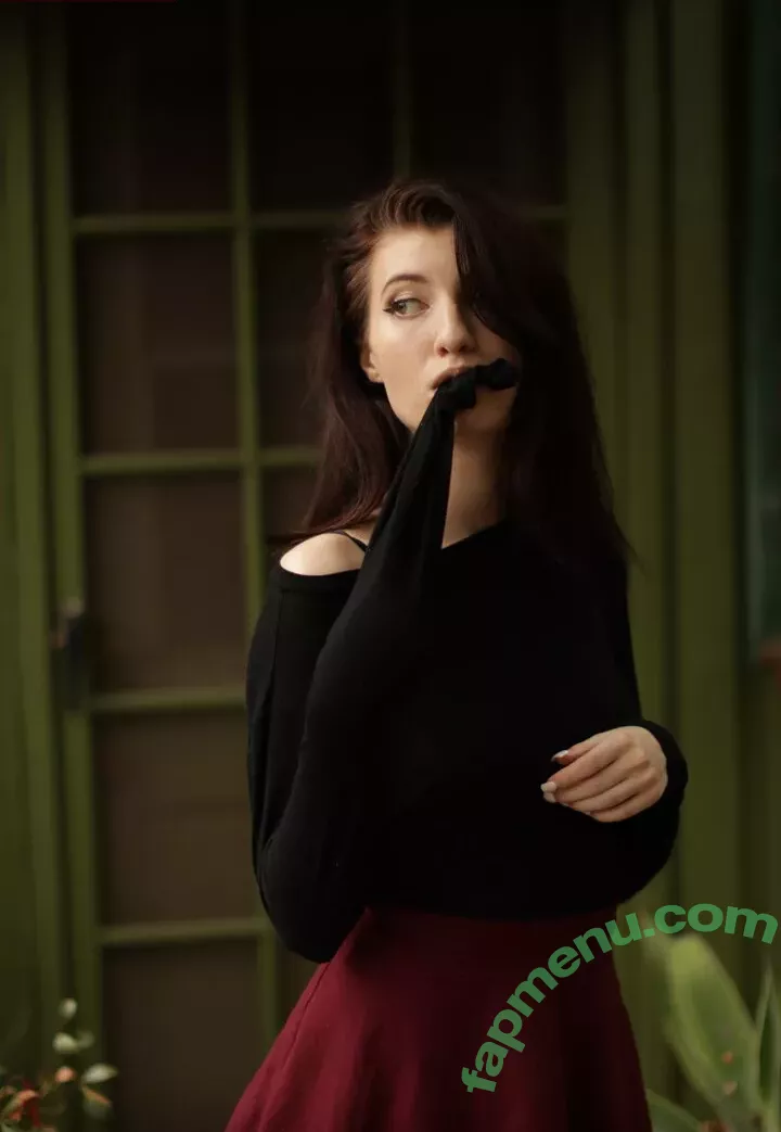 Elizabeth Reed nude photo #1266 (KawaiiiKitten / KawaiiiKitty / elizabethreed / hi_its_elizabeth_reed)