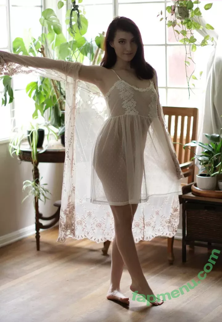 Elizabeth Reed nude photo #1319 (KawaiiiKitten / KawaiiiKitty / elizabethreed / hi_its_elizabeth_reed)