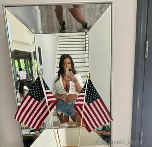 Elizabeth Skylar / elizabeth_skylar / liz_skylar / x_elizabeth_skylar_x nude photo #0062