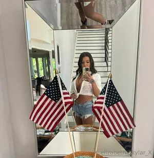 Elizabeth Skylar / elizabeth_skylar / liz_skylar / x_elizabeth_skylar_x nude photo #0069