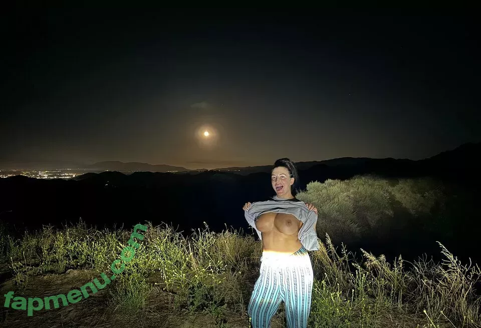 Elizabeth Skylar nude photo #0079 (elizabeth_skylar / liz_skylar / x_elizabeth_skylar_x)