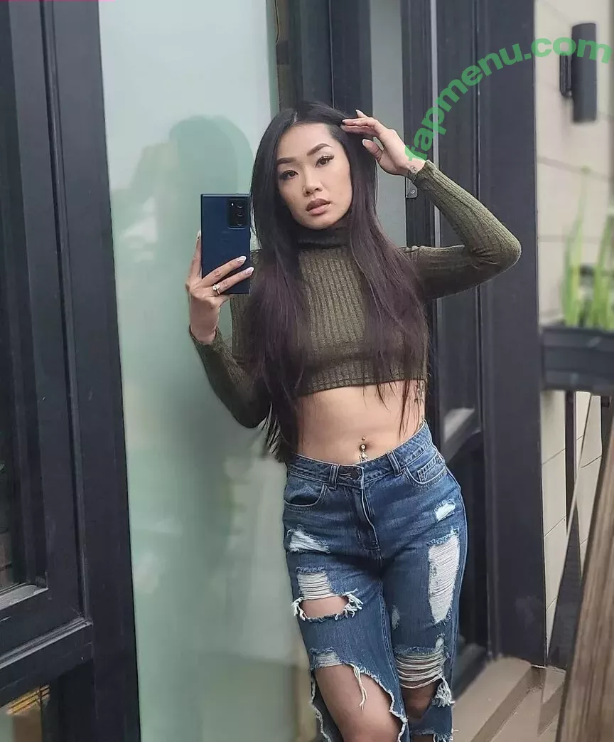 Elizabeth Tran nude photo #0039 (ImElizabethTran / elizabethtran / elizabethtran626)