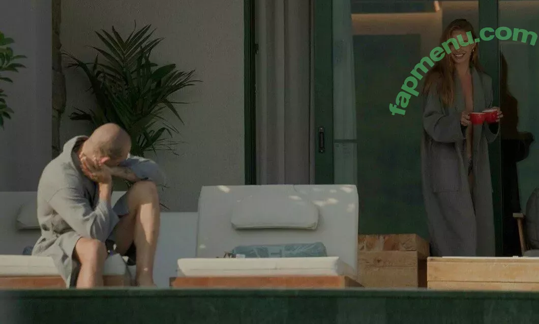 Elizabeth Vasilenko nude photo #0056 (elizabethvasilenko / elizvasilenko)