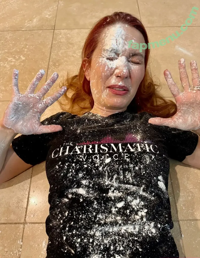 Elizabeth Zharoff nude photo #0107 (thecharismaticvoice)