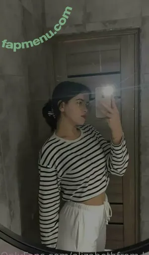 elizabethfrom.love / ewebzz nude photo #0008