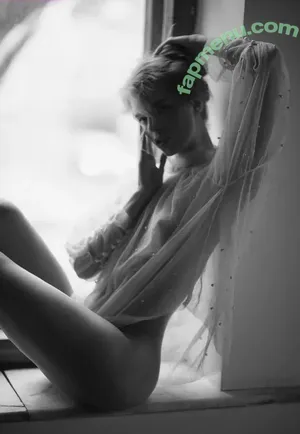 elizaveta_bond / elizaveta bondarenko nude photo #0084