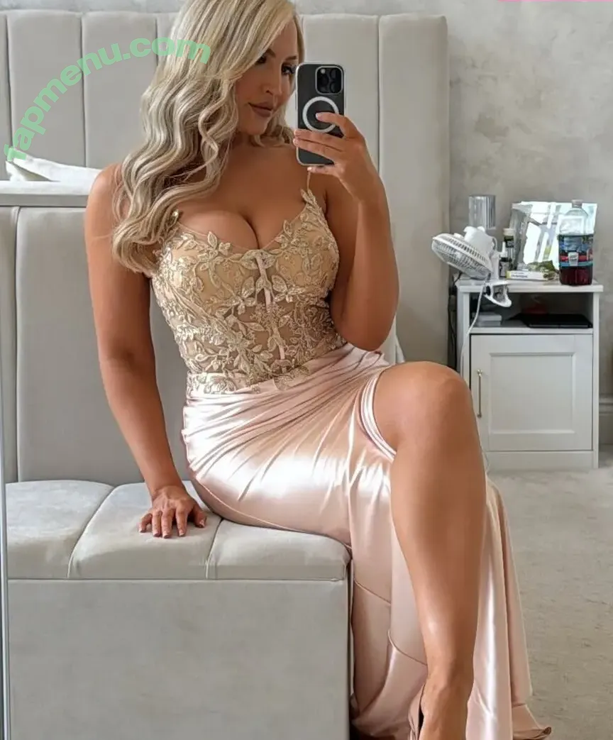 Eljonesuk nude photo #0004 (Emma Jones / emmajonesof)