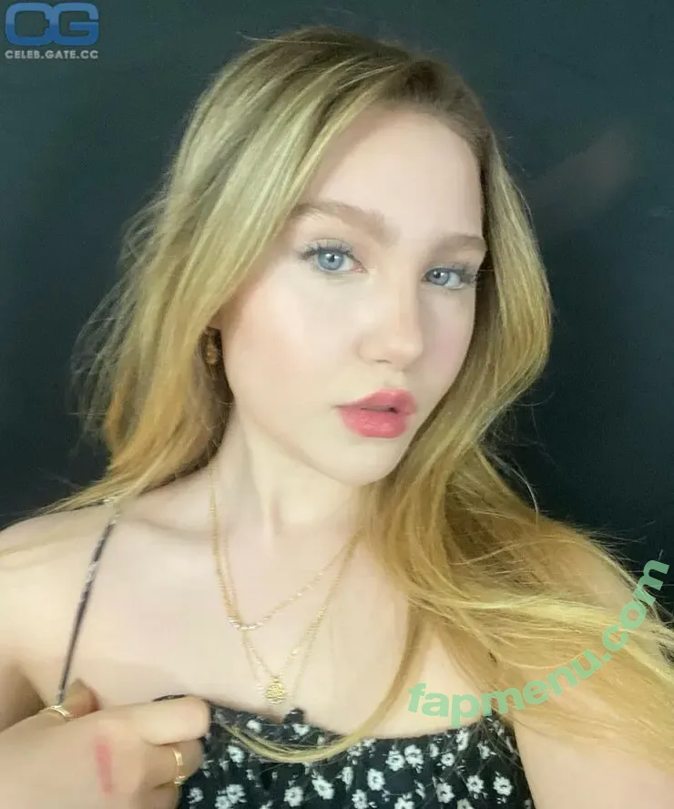 Ella Anderson nude photo #0086 (ellaandersonxoxo)