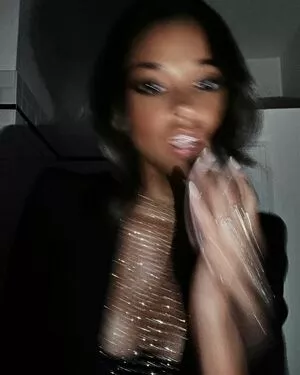 Ella Balinska / ellabalinska nude photo #0013