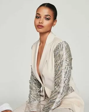 Ella Balinska / ellabalinska nude photo #0025