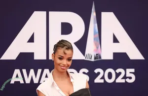 Ella Balinska / ellabalinska nude photo #0415