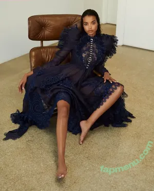 Ella Balinska / ellabalinska nude photo #0436