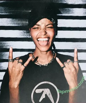 Ella Balinska / ellabalinska nude photo #0446