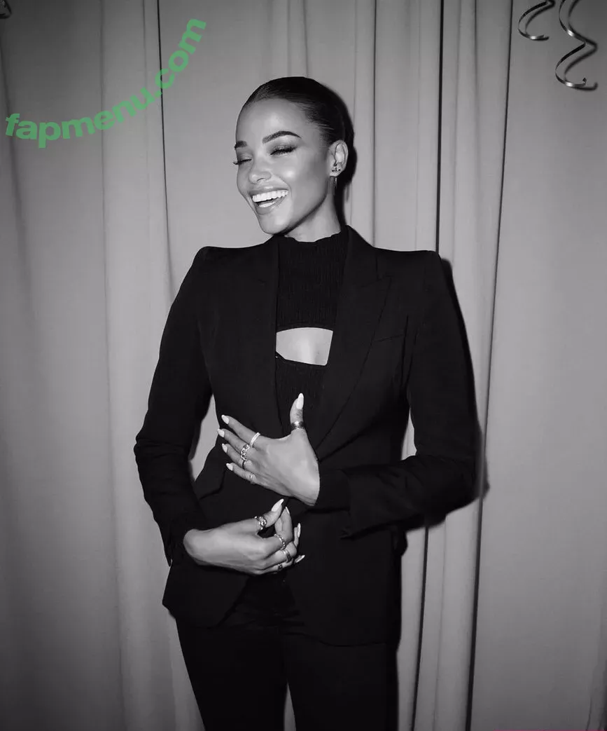 Ella Balinska nude photo #0076 (ellabalinska)