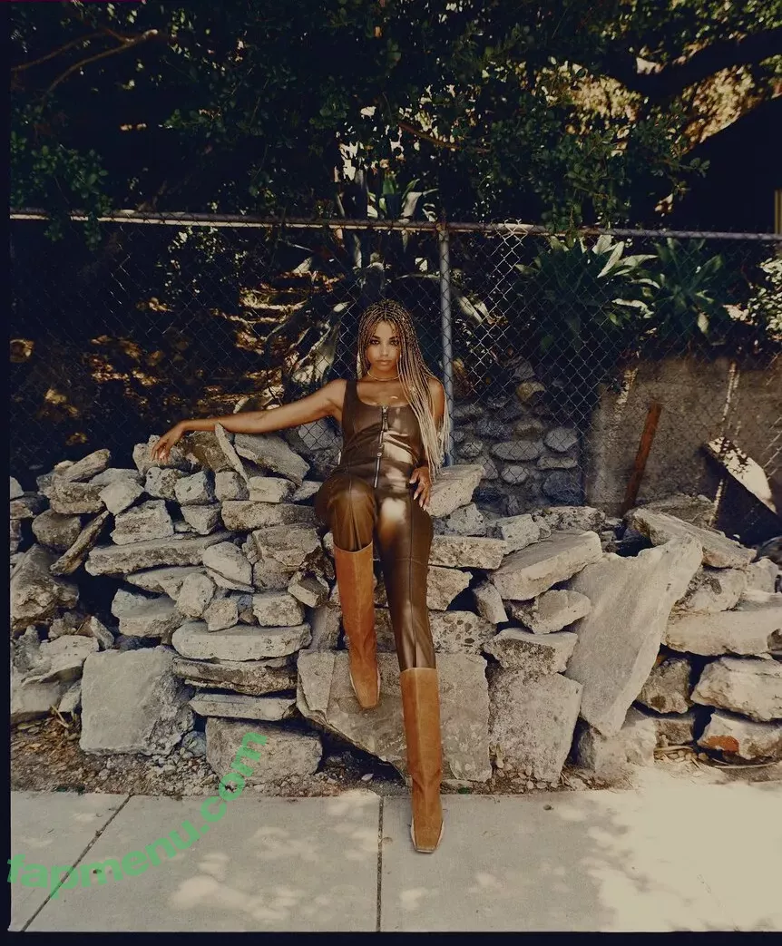 Ella Balinska nude photo #0090 (ellabalinska)