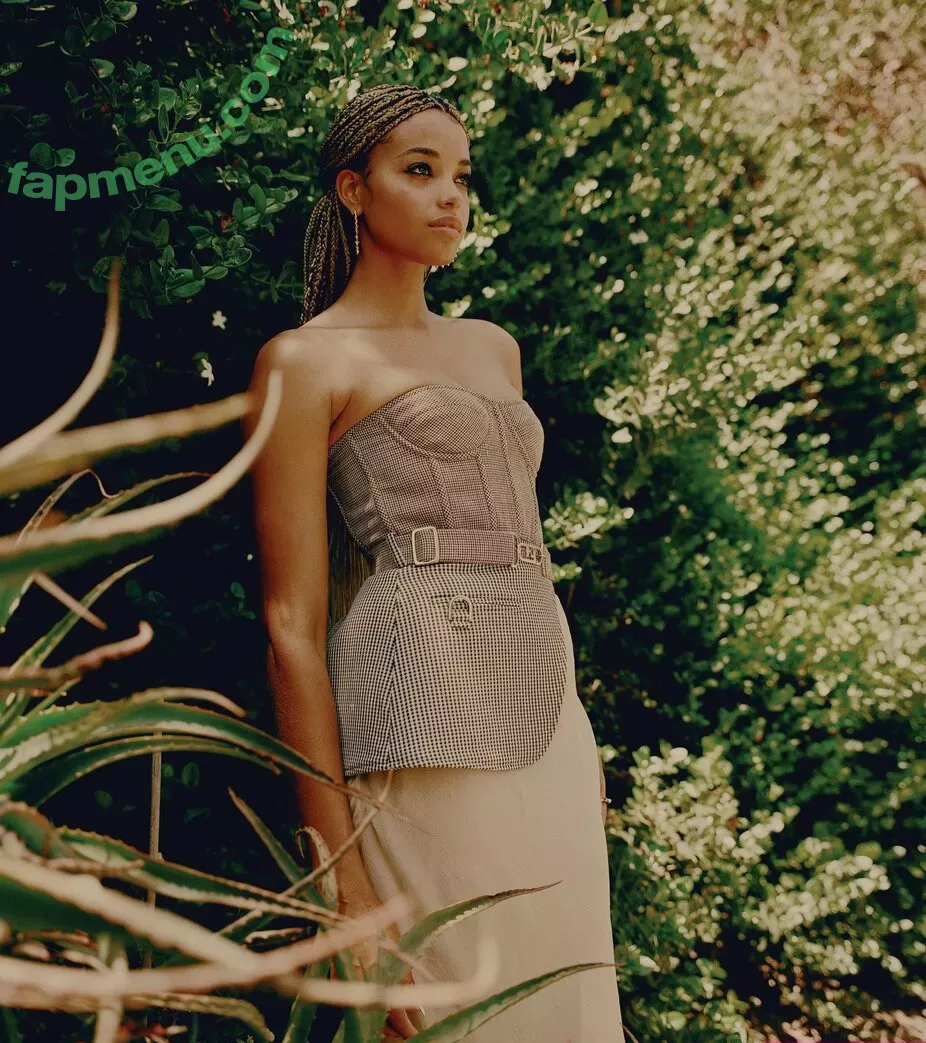 Ella Balinska nude photo #0091 (ellabalinska)