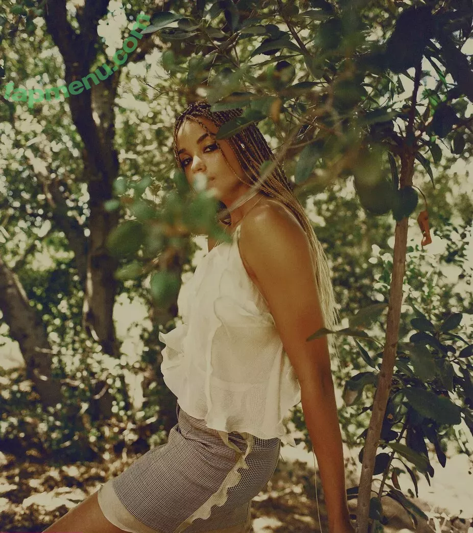 Ella Balinska nude photo #0097 (ellabalinska)