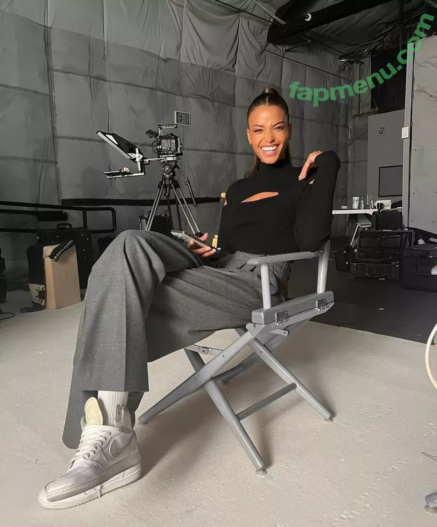 Ella Balinska nude photo #0102 (ellabalinska)