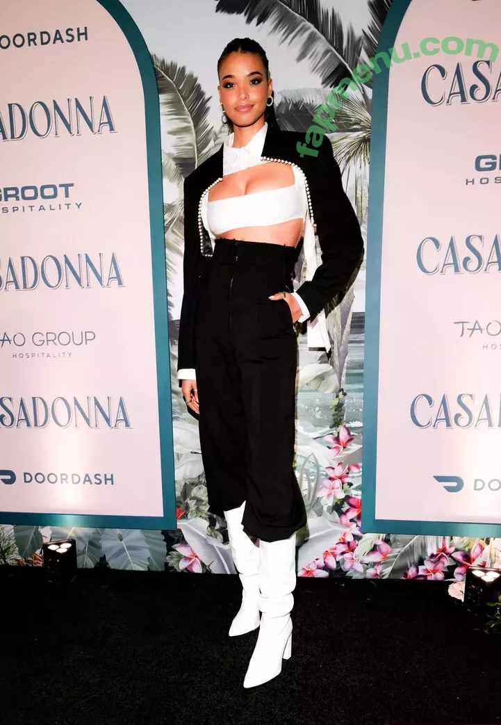 Ella Balinska nude photo #0191 (ellabalinska)