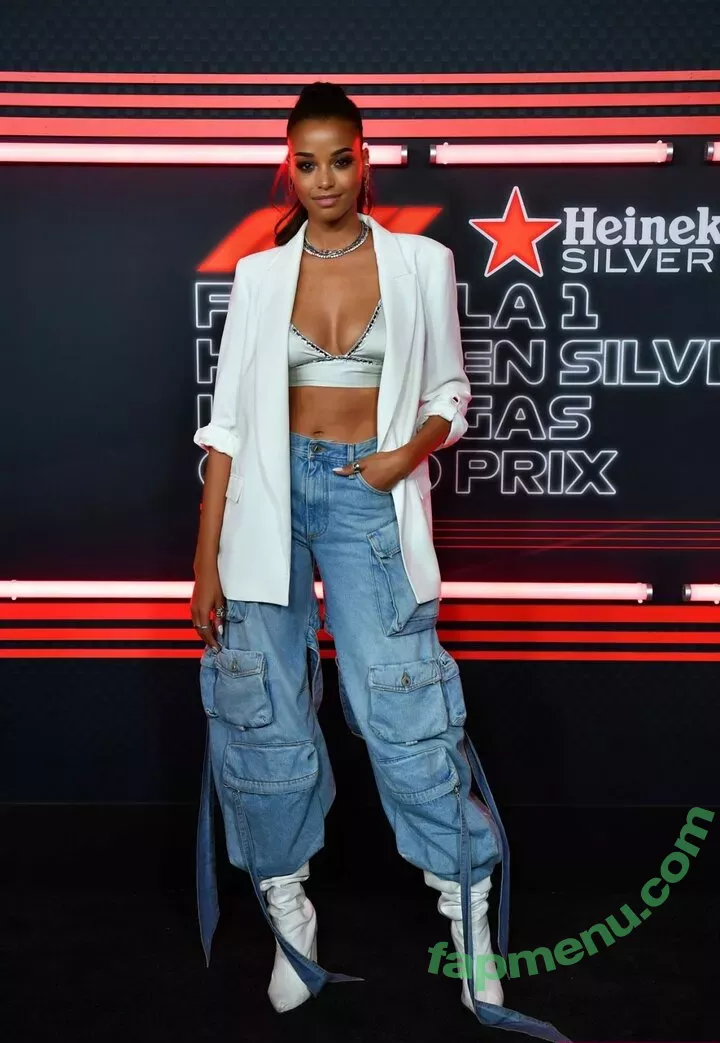 Ella Balinska nude photo #0227 (ellabalinska)