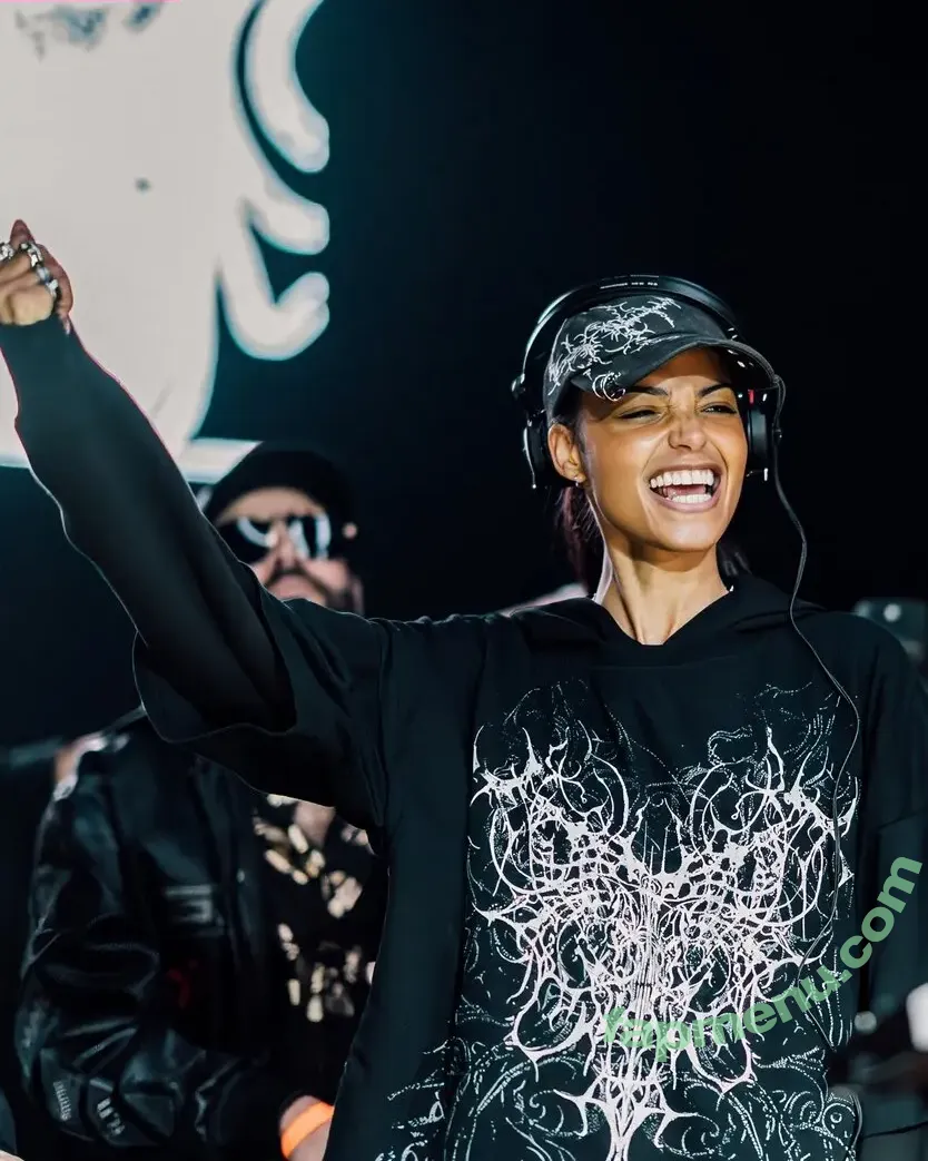 Ella Balinska nude photo #0417 (ellabalinska)