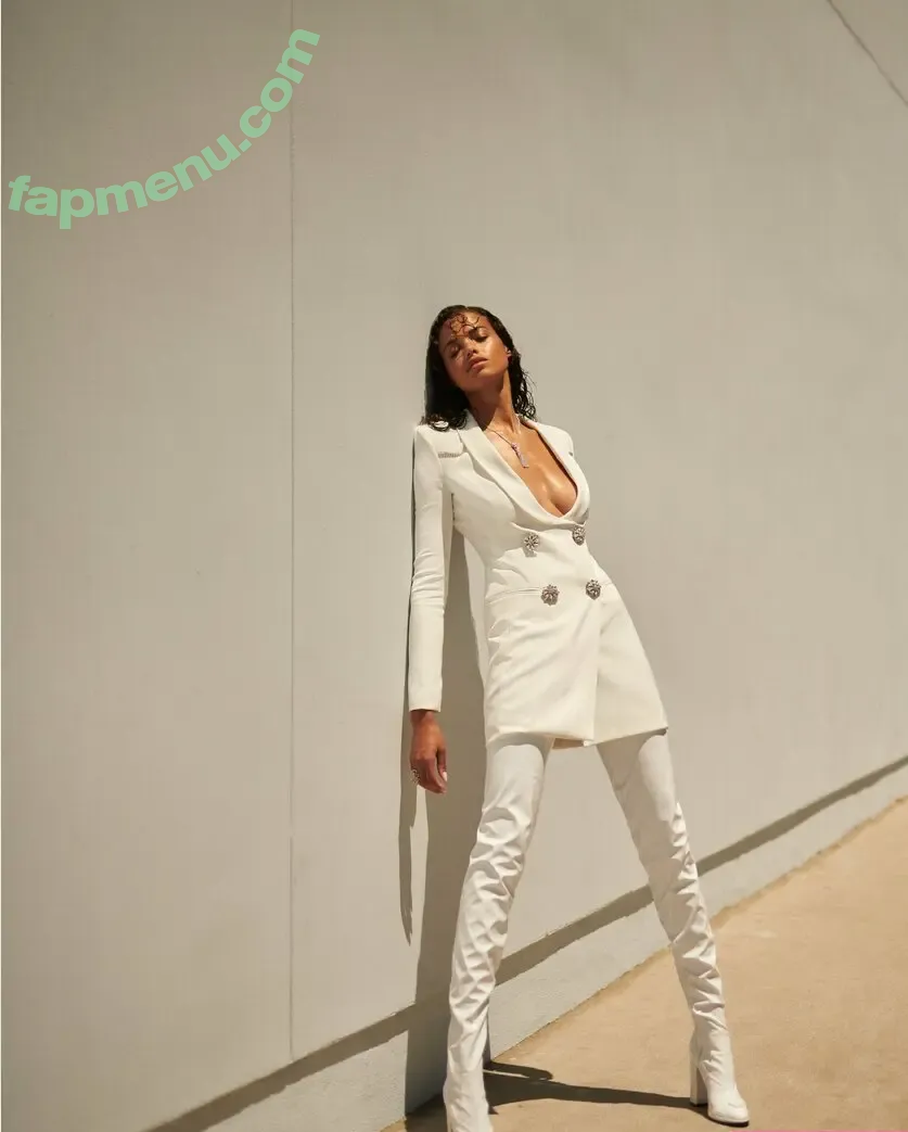 Ella Balinska nude photo #0437 (ellabalinska)