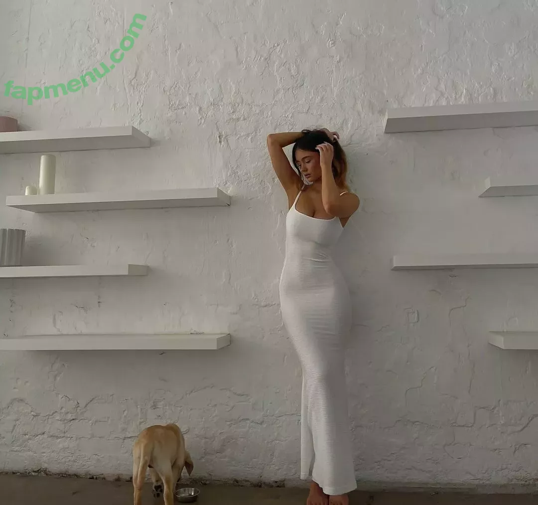 Ella Cervetto nude photo #0565 (ellacervetto)