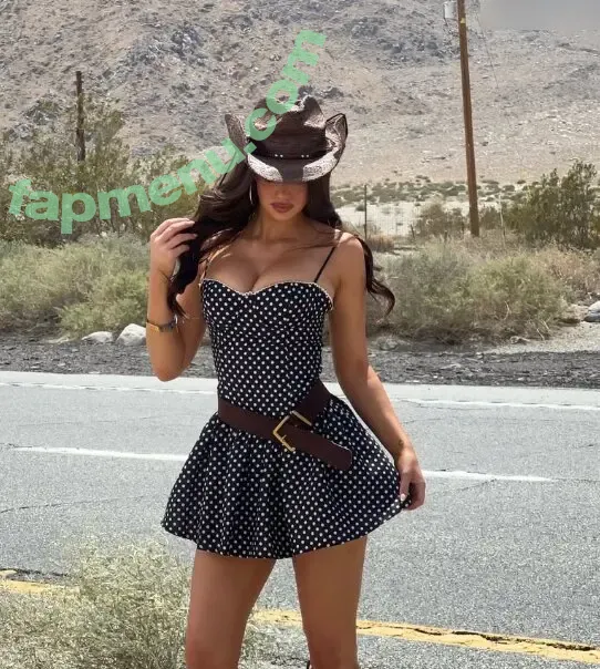 Ella Cervetto nude photo #1464 (ellacervetto)