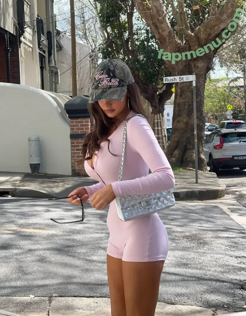 Ella Cervetto nude photo #1821 (ellacervetto)