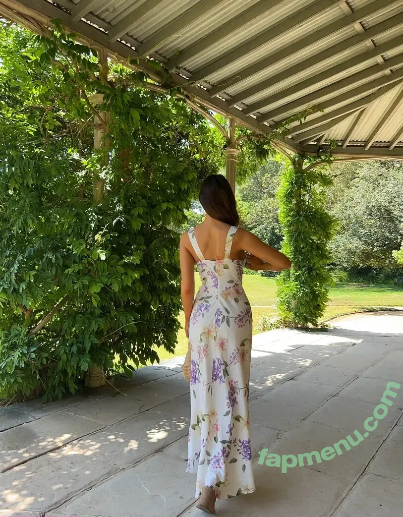 Ella Cervetto nude photo #1974 (ellacervetto)