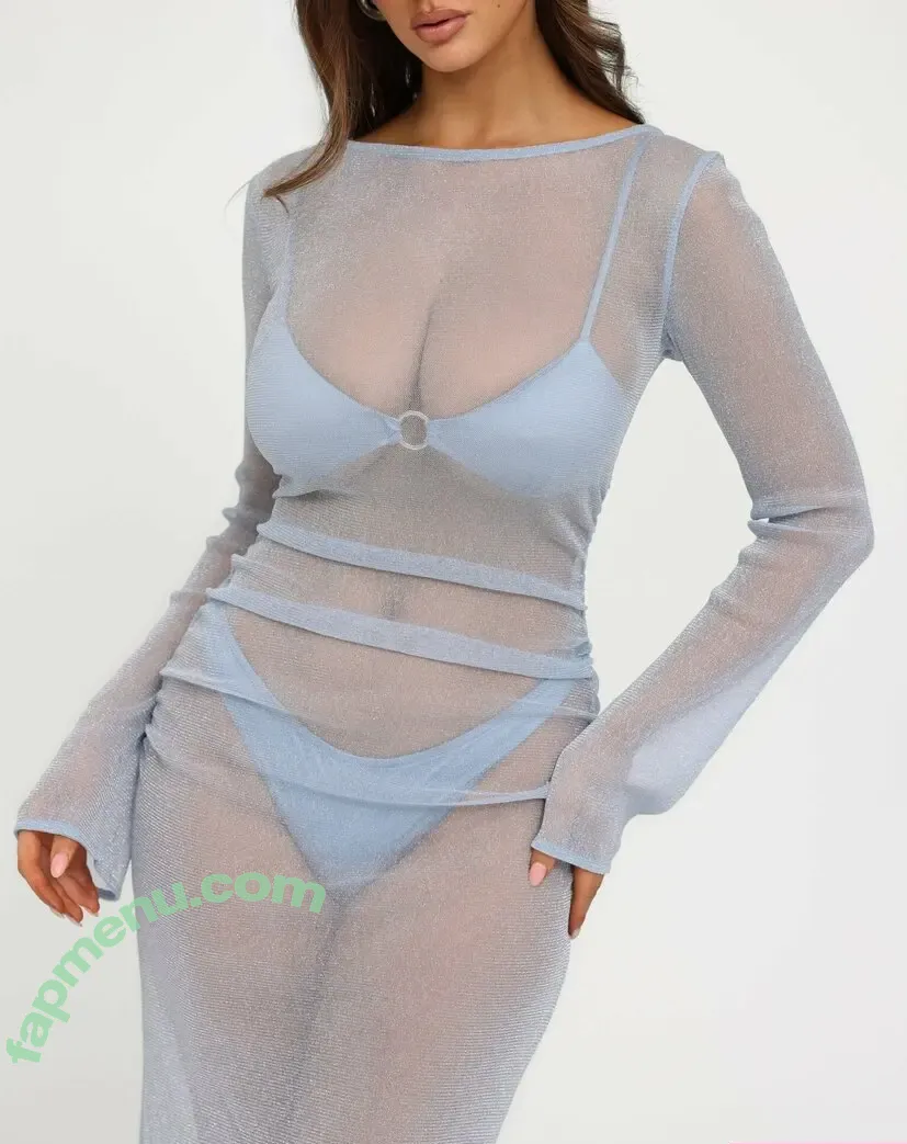 Ella Cervetto nude photo #1978 (ellacervetto)