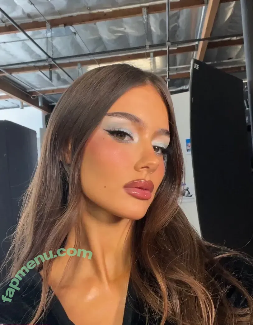 Ella Cervetto nude photo #1990 (ellacervetto)