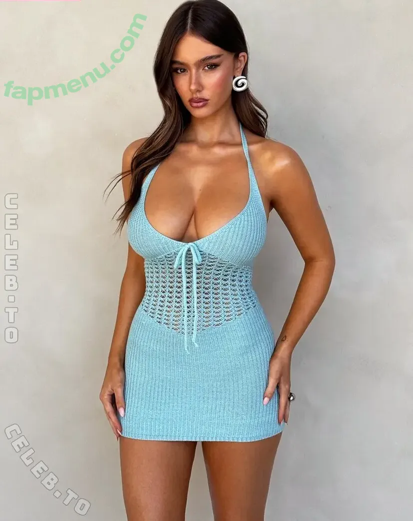 Ella Cervetto nude photo #2178 (ellacervetto)