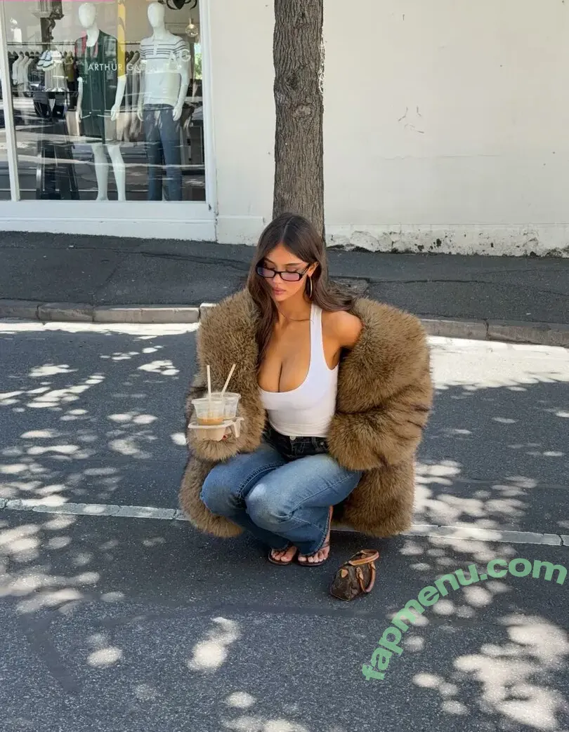 Ella Cervetto nude photo #2306 (ellacervetto)