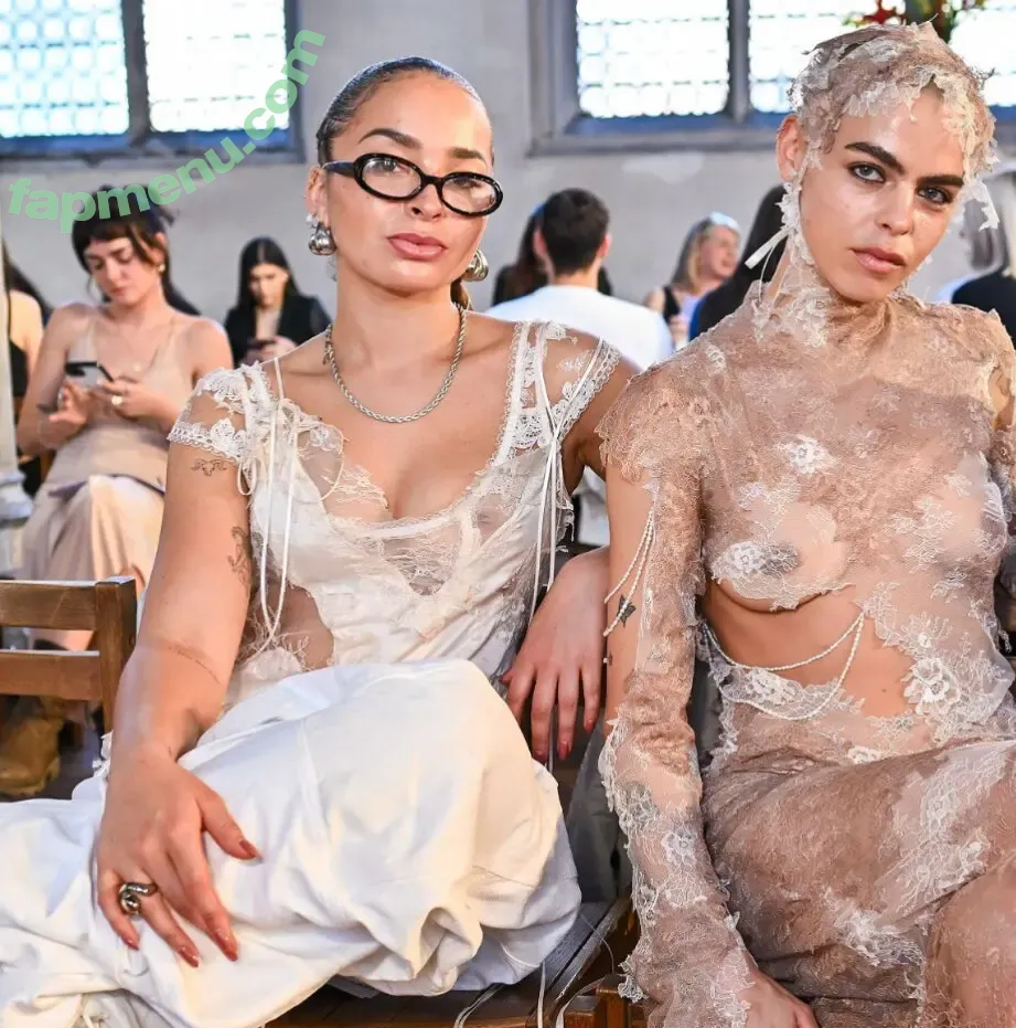 Ella Eyre nude photo #0304 (ellaeyre)