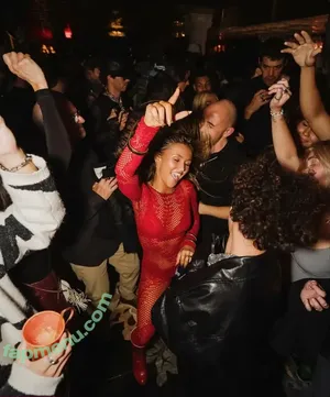 Ella Horan / ellhoran nude photo #0185