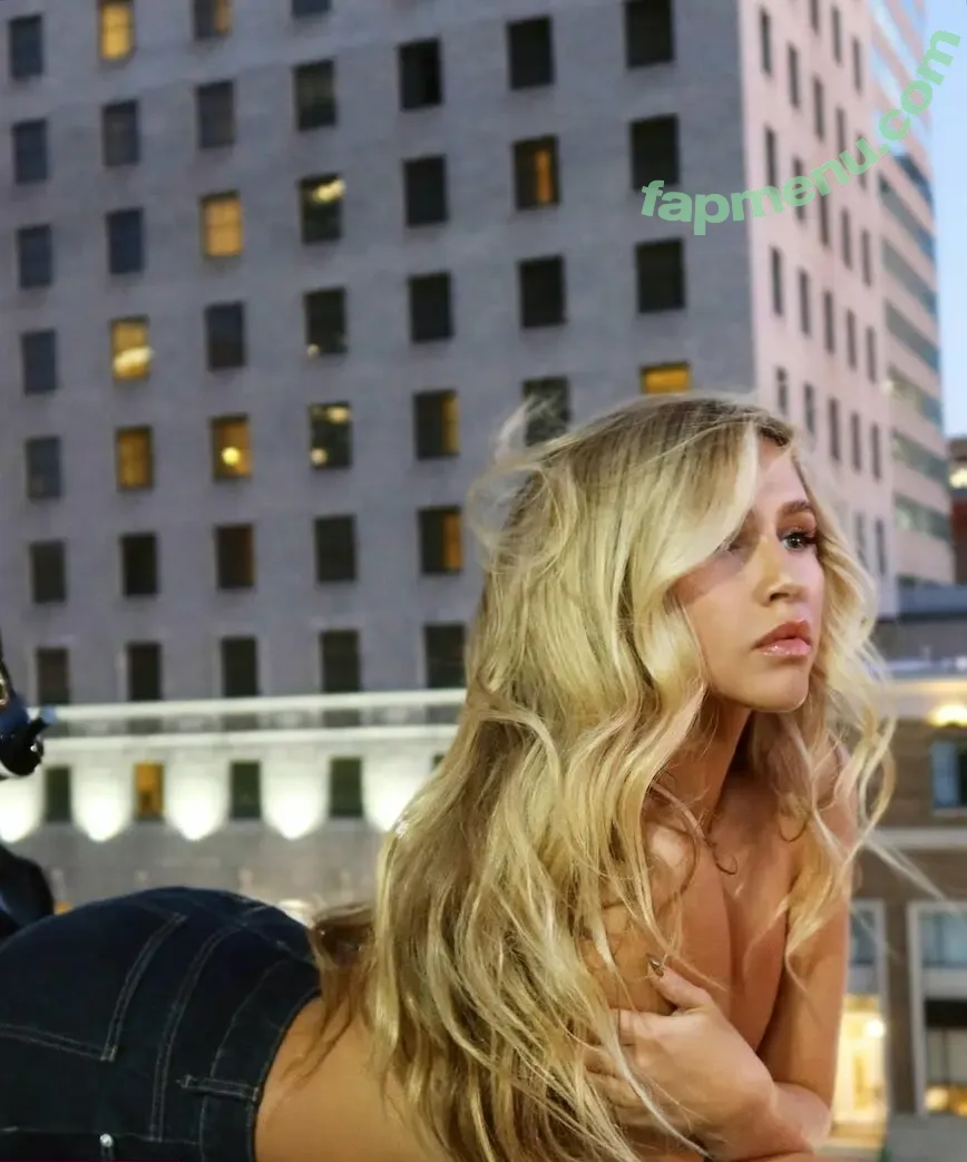 Ella Horan nude photo #0162 (ellhoran)