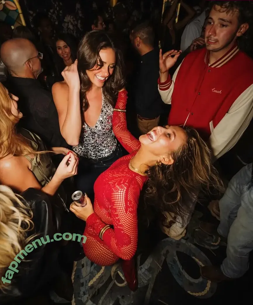 Ella Horan nude photo #0183 (ellhoran)