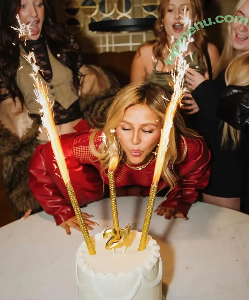 Ella Horan nude photo #0192 (ellhoran)