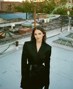 Ella Hunt / EllaHunt nude photo #0322